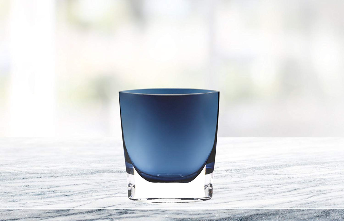 (D) Centerpiece 'Samantha' Midnight Blue Crystal Flower Vase