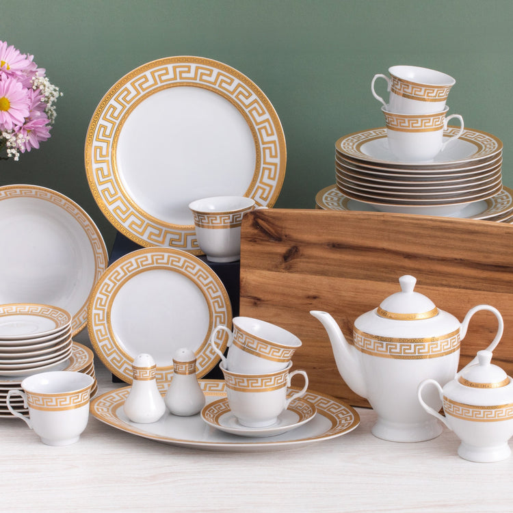Dinnerware Sets