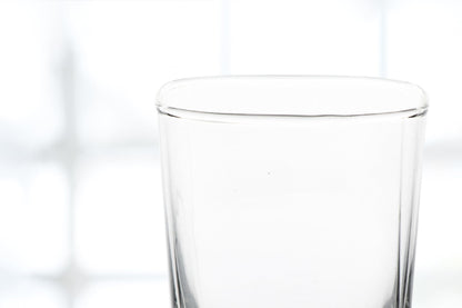 Rocks Glasses – 10 Ounce Modern Stemless Whiskey Drinking Glasses, Square Shot Glasses perfect for Cocktails, Bourbon, Margarita, or Beer – Versatile Glassware Set