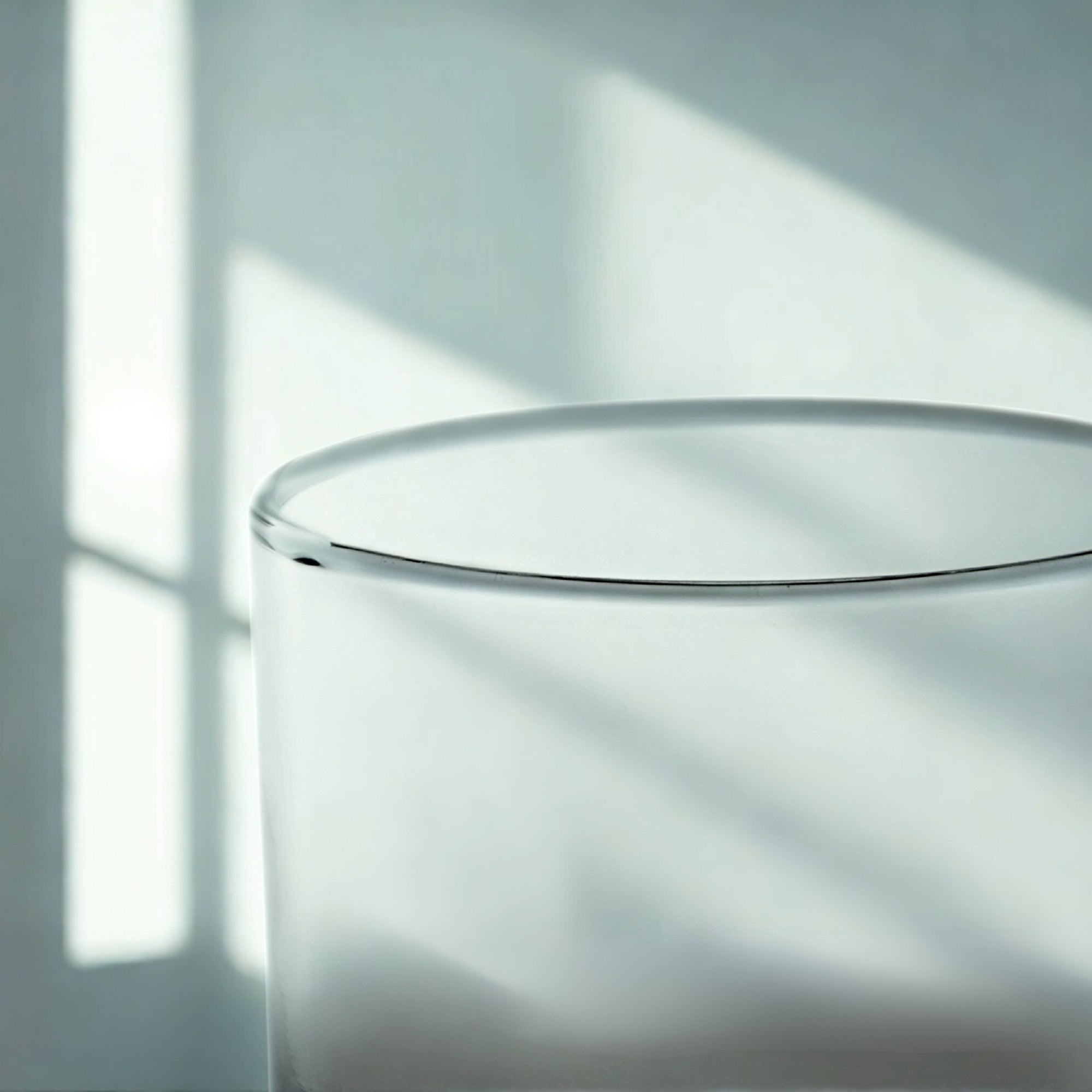 Crystal Clear Old Fashioned Glass - Lowball Glasses - 7 oz. Cute Style Drinkware for Whiskey, Bourbon, Vodka and Beverages - Ideal for Bar and Home