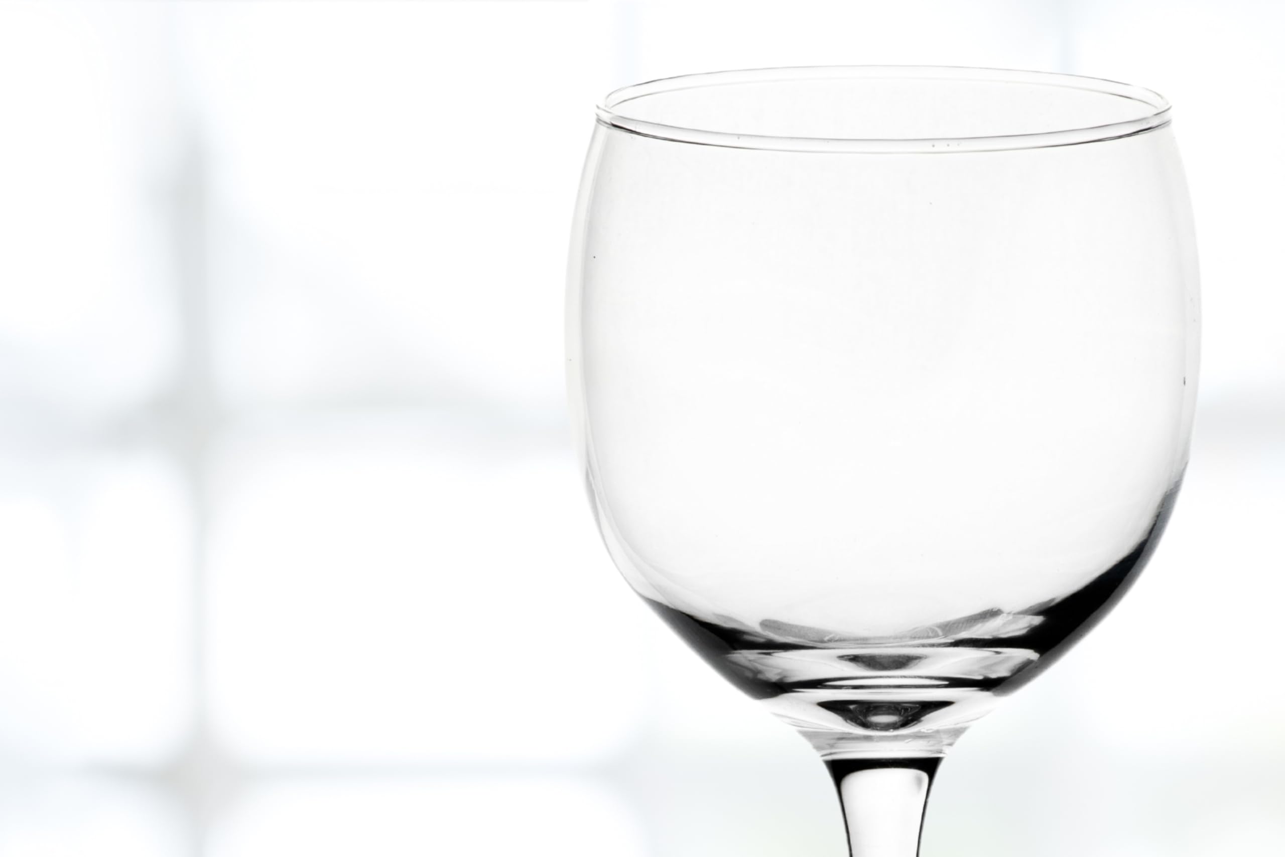 Wine Glasses – 12 Ounce Crystal Clear Goblets, Ideal Drinking Glasses for Water, Red Wine, Cocktails, Champagne, Modern Glassware for Parties