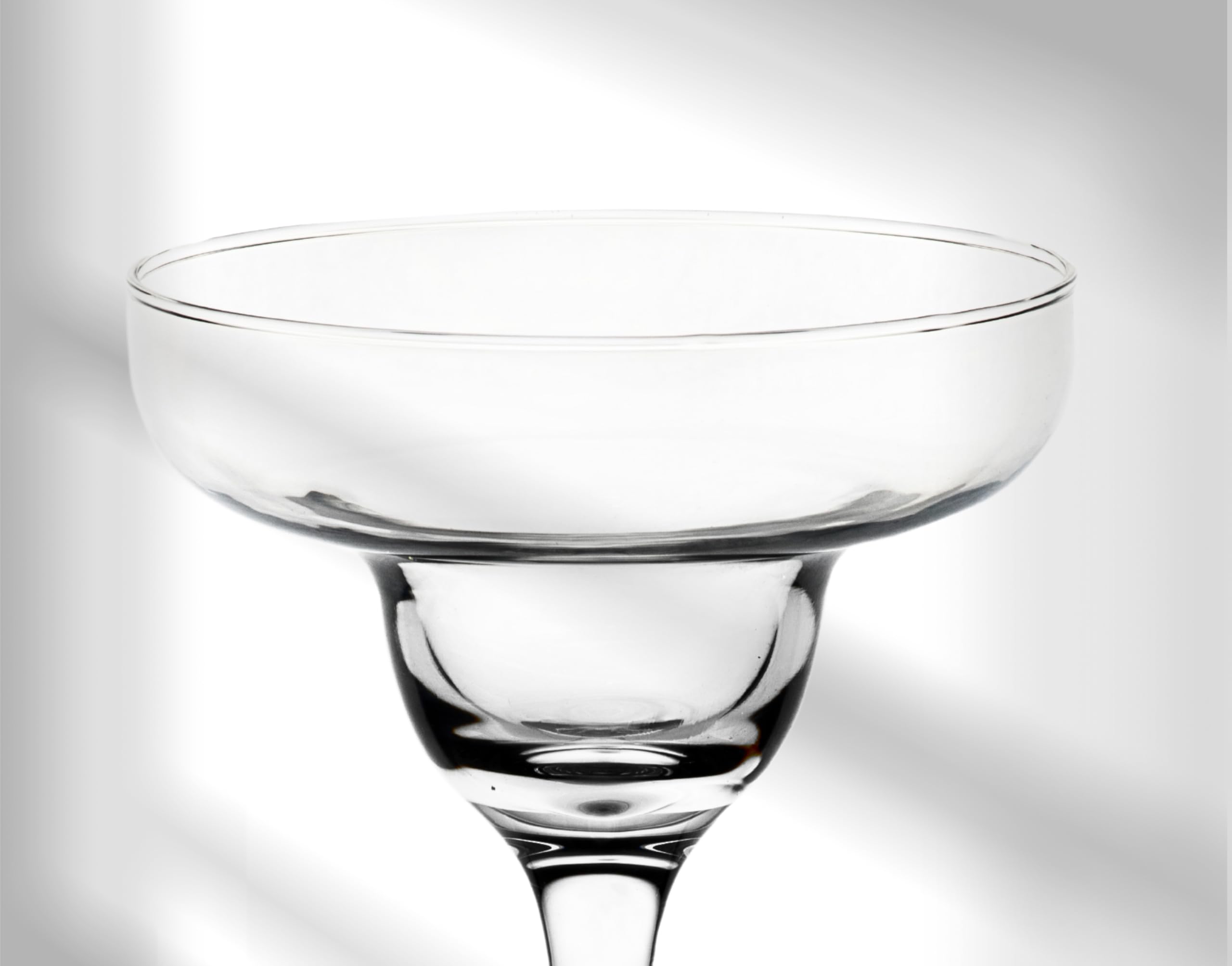 Elegant Margarita Glasses, 7 Ounce - Crystal Clear Glassware - Coupe Glass for Wine, Champagne, Cocktails, Mocktails and Beverages - Suitable for Bar, Party and Special Events