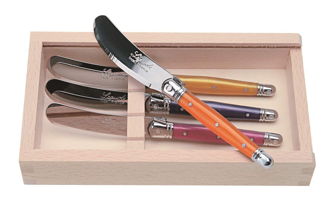 Full 4-piece cheese spreader set displayed on the included coordinating tray