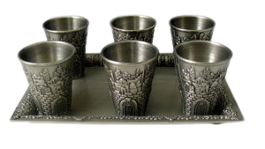 (D) Judaica Liquor Cups Set of 6 With Tray 6.5x4.75