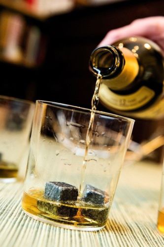 SET of 18 pcs - B&W Whisky Rocks, Wine / Liquor Chilling Stones