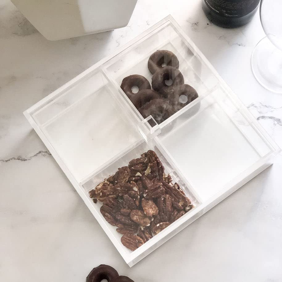 (D) Judaica Lucite Box with 4 Square Dishes with Lid for Matzah on Shabbat