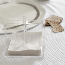 (D) Judaica Sleek Lucite Napkin Holder For Table Decoration Modern