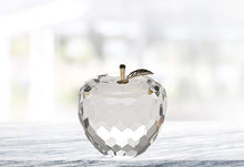 (D) Handcrafted 'Gold Leaf' Crystal Glass Centerpiece Apple Figurine